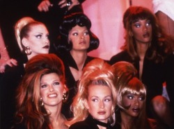 lalinda-evangelista:  Backstage “ Too Funky” - George Michael (1992) Models: Nadja Auermann, Linda Evangelista, Tyra Banks, Shana Zadrick, Estelle Lefebure &amp; Beverly Peele 