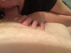littlesexpet:  Taking selfies is hard with a penis in my throat