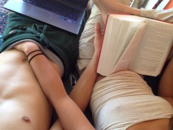 ofthemoonandsea:  Lazy afternoons 