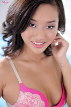 Skye-Net:  Sexy Alina Li For More Asian Beauty Follow Skye-Net