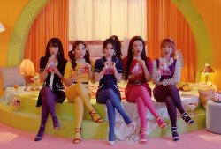 Red Velvet Cookie Jar MV