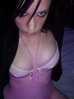 My-Ex-Teens:  Ladyfirst Name: Lesliepictures: 78Online Now:  Yes.looking For: Men/Couplehome