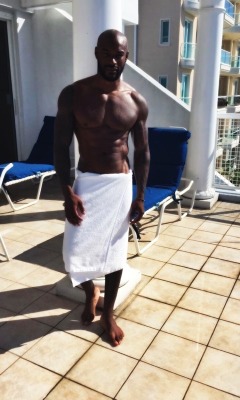male-and-others-drugs:   Tyson Beckford shirtless
