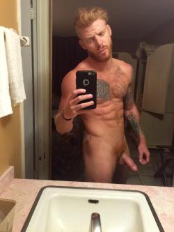 gingerobsession:  Bennett Anthony showing that gingers run the