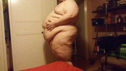 My GF took this pc last week. Anyone else things that there has to be much more fat on this body?