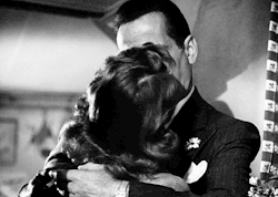 Ingrid Bergman et Humphrey Bogart dans Casablanca (1942)