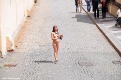 nipactivity:  MonaLee Nude In Public…more