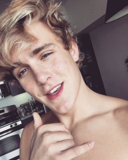 male-celebs-naked:  Jake Paul’s. I tried to get a good picture of the thumb, but it’s the wrong hand. Submit HERE  ← More Celebs HERE  ← 