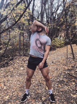 nashguynow:  I think I’ll take up hiking 😈
