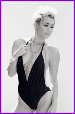 nude-celebz:  Miley :>