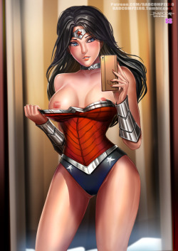 Nude Superheroines: superhero erotic