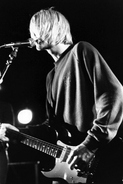 n-irvana:  Kurt Cobain, The Forge, Victoria, BC, Canada, March 9, 1991 