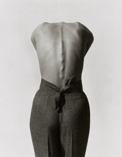 lightnessandbeauty:  Herb Ritts, Pants, (Back View), Los Angeles, 1988