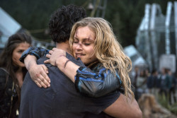 cwthe100:  The Bellarke reunion is coming. The 100 is all new TONIGHT at 9/8c! 