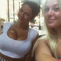 girlsblownaway:  biggersalwaysbetter:  Size Matters.  Of all the things I’ve missed from not updating this blog, not posting pictures of this girl making her hot friends look invisible rates pretty highly. I especially like how the blonde is collaborating
