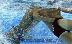 hornywaterpologuy:  Awesome under-water Water Polo action ! 