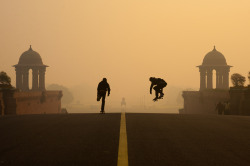 qualityskateboarding:  Sebo Walker and Mark Suciu, crusing. Photo by Jonathan Mehring 