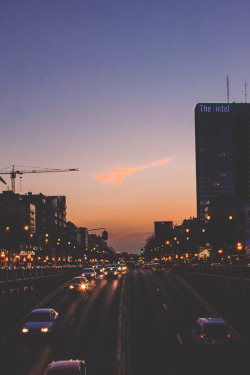 modernambition:  Part of Heaven in the City | MDRNA | Instagram