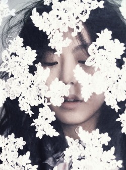 jeou:  Kim Min Hee for 1st Look, February 2012 