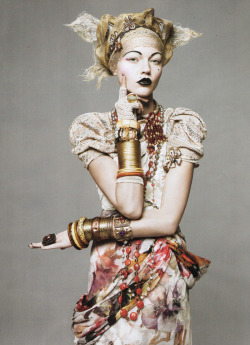 stormtrooperfashion:  Sasha Pivovarova in “The American Experience” by David Sims for Vogue US, May 2010 