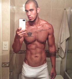 9Inchversfreak:  Dominicanblackboy:  My Candy Crush Of The Day Is Gorgeous Eyed Sexy,
