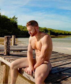 malenaturists: Athletic-Male.tumblr.com  #alpha male  #male nudes #scotland male nudes 