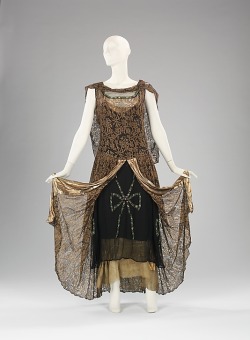 Fashionsfromhistory:  Evening Dress C.1929 Alice Herbin &Amp;Amp; Co. Met 