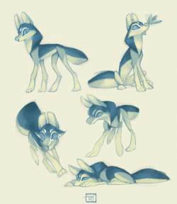 denaesketch:  ♥ Poses!  Still need some work, but I’m calling them good enough for now :) For the project I’m working on with my roommate, Heather!  I’m excited!  Getting closer to working on the REALLY fun stuff. - - - - - - - - - - -  b