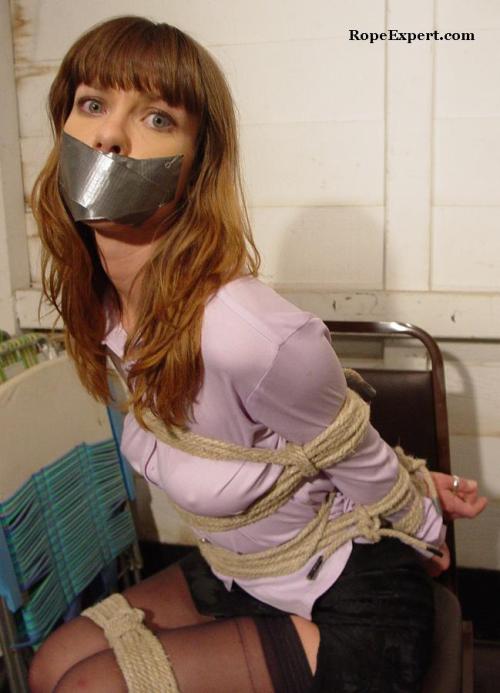 kiltedpatriot:  bondagehedgehog:  Elkie Cooper   Not only is the beautiful Elkie Cooper not wearing a bra, but you can see her nipples are hard, which means bondage gets her all horny. Time for her to be stripped naked and thoroughly bondage-shagged.
