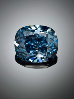 Fabforgottennobility:  Blue Moon Perfect Blue Diamond 