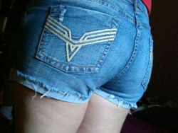 northerncountrygirl420:   My booty in denim shorts. ♡ Reblog if you love it! 😉