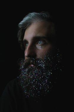 thunderstormofoblivion:  so-boujie:  stunningpicture:  No amount of hot showers will get rid of the glitter on me now. Hopefully you guys think it was worth it!  your beard is the night that poets write about  Jesus lord in heaven 