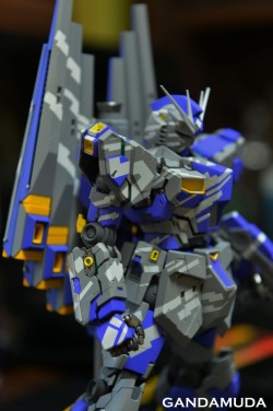 gunjap:  MG Nu Gundam Ver.Ka Custom Paint: Latest Work by Gandamuda. Full PHOTO REVIEW No.34 Imageshttp://www.gunjap.net/site/?p=253909