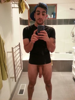 red-bones:  he can blow my phone up with pics like this any time 