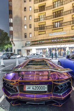 billionaired:  Lamborghini Aventador by TS Multimedia 