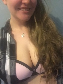 curiouswinekitten2:  Spending today inside on this dark and rainy Sunday. So I thought I would sport my cleavage for the hubby  🌸🌸🌸. Your cleavage would brighten anyone’s day 😘