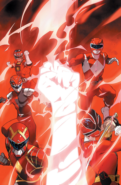 theartofthecover:  Power Rangers Universe #1 - #6 [Textless] (2021 - 2022)[Dafna Pleban (@dafnap​), editor of BOOM! Studios, note on the regular covers:“The only note we ever gave Dan Mora on these was “draw your favorite rangers”, and Dan, per