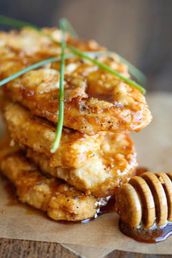 do-not-touch-my-food:  Honey Garlic Chicken