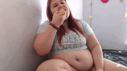 woodsgotweird: Cheesecake Stuffing Leads to Upset Tummy   Wood loves cheesecake! She loves it so much that she’s eaten a whole platter of it before! She decides that she wants to try this again and see just how stuffed she can get. She shows off her