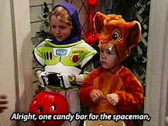  Oh my god, I never got this when I was a kid, because I didn’t know that he did the voice of Simba and Tim Allen was Buzz Lightyear. I’ve been waiting for this gifset. All my life. Before I even knew what a gifset was. That’s how golden this moment