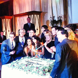 niansomerhalder:  TVD Casts cutting cake at the TVD 100 episodes Party (Nov 9, 2013) 
