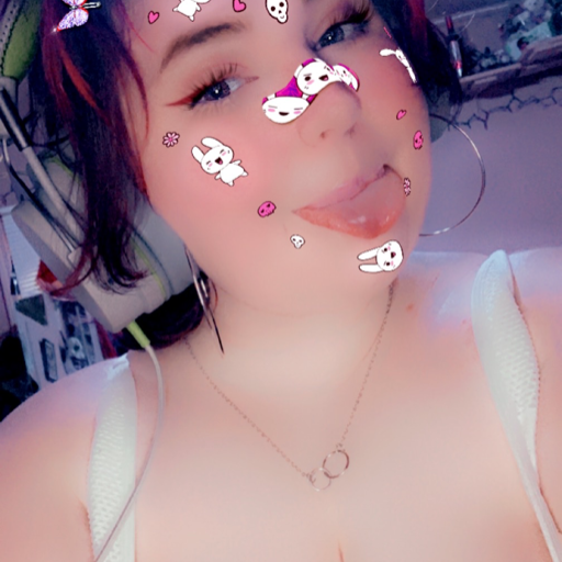 vv-ghxstlybxbe-vv:Lots of titty/pussy pics to whoever buys me what I want on my game 🥹🥰 