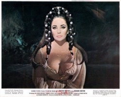 Liz, Doctor Faustus, 1967
