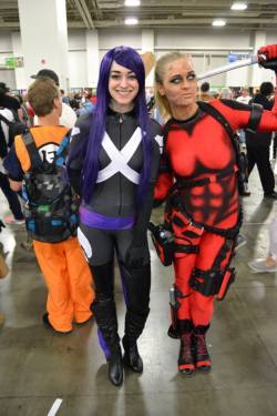 whybecosplay:   Psylocke and accurately-scarred Lady Deadpool