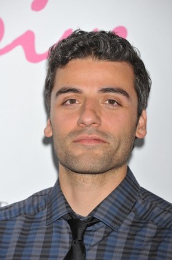 4006725: 2011 &gt; June 7 - Drive Gala Premiere during Los Angeles Film Festival by http://oscar-isaac.com/photos/thumbnails.php?album=78