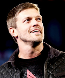 I was not ready for Edge to start off Raw! I missed him so much!!! :,)