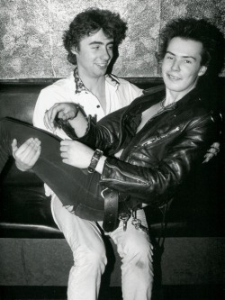 superseventies:  Sid Vicious and Glen Matlock at the Electric Ballroom, 1978. Photo by Sheila Rock. 