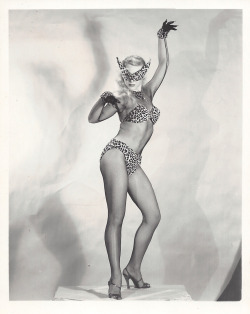 burleskateer: Georgine “Miss Torso” Darcy strangedazeyage makes the valid point that this is NOT dancer Lilly “The Cat Girl” Christine.. I’ve seen the mistake made a number of times. I’m guessing it has to do with the mask and costuming..