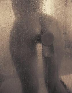 bihedonists:  #f #dildo #showersex  Shower fun!