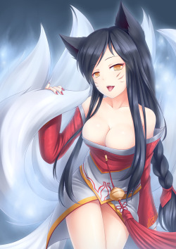 league-of-legends-sexy-girls:  Boobfox by